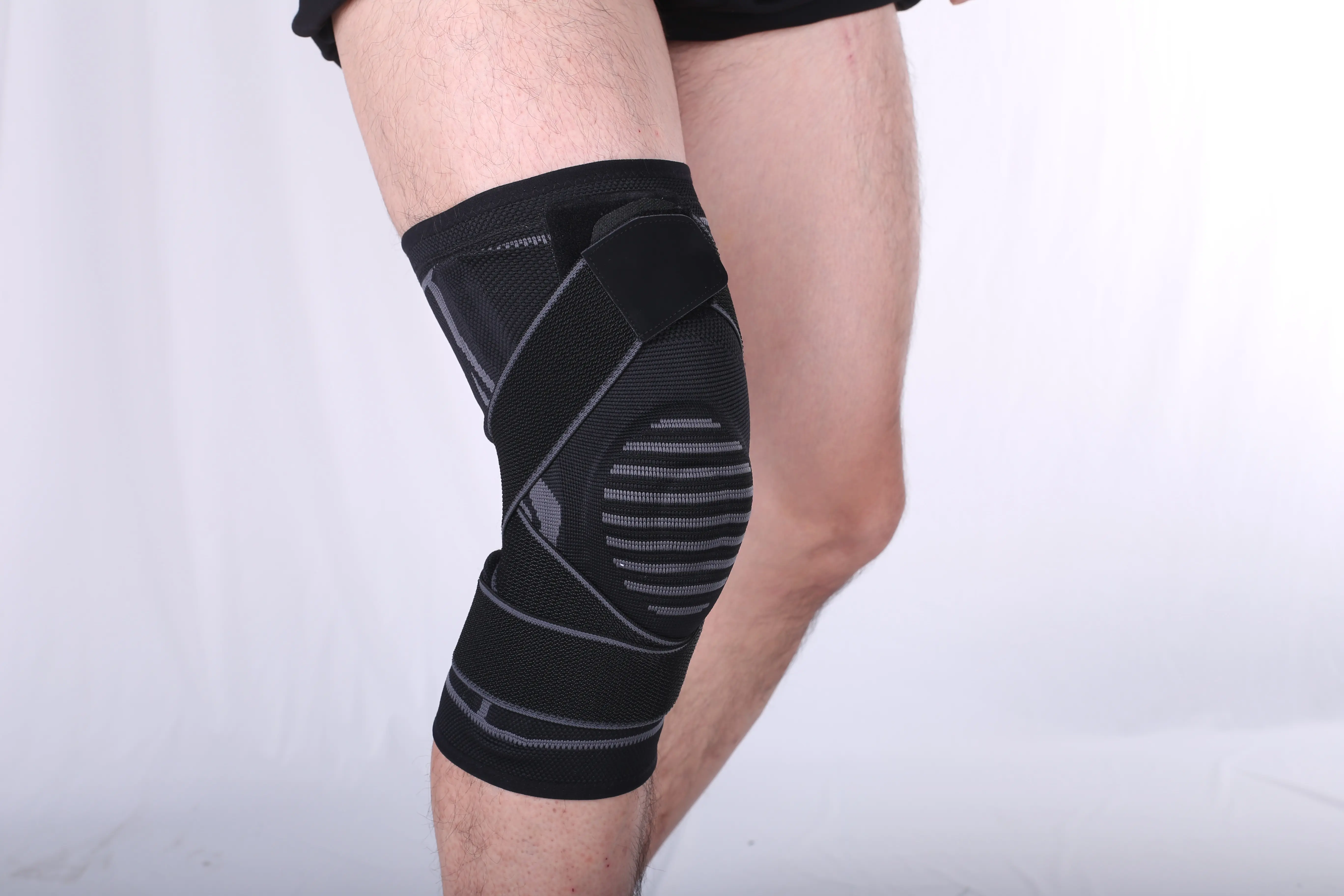 Silicone Spring Basketball Knee Pads Featured Image